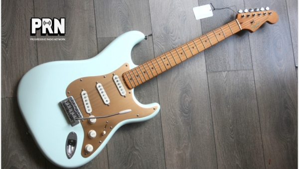 Squier 40th Anniversary Stratocaster Features 