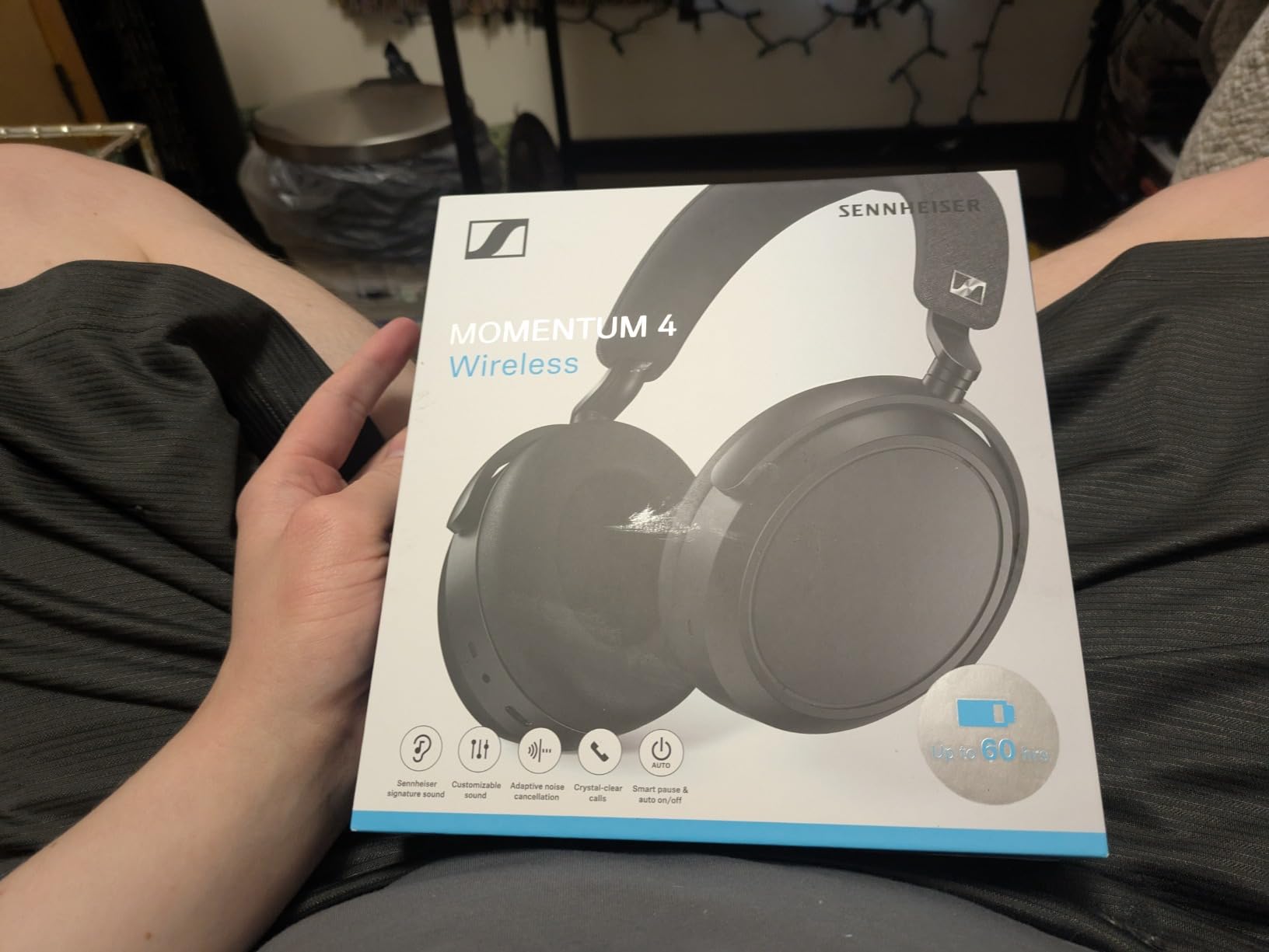 Sennheiser Momentum 4 Wireless Noise Cancelling Headphones - Bluetooth Headset for Crystal-Clear Calls with Adaptive Noise Cancellation, Over-Ear Headphones, 60h Battery Life, Folding Design, Black - Customer Photo 2