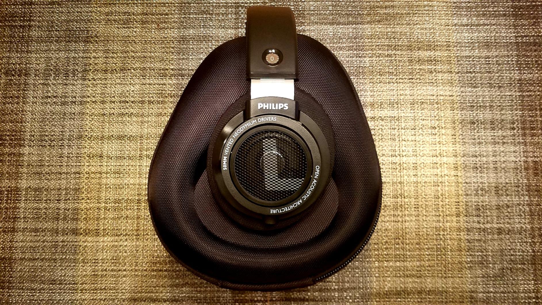 Philips Audio SHP9500 HiFi Precision Stereo Over-Ear Headphones (Black) - Customer Photo 2