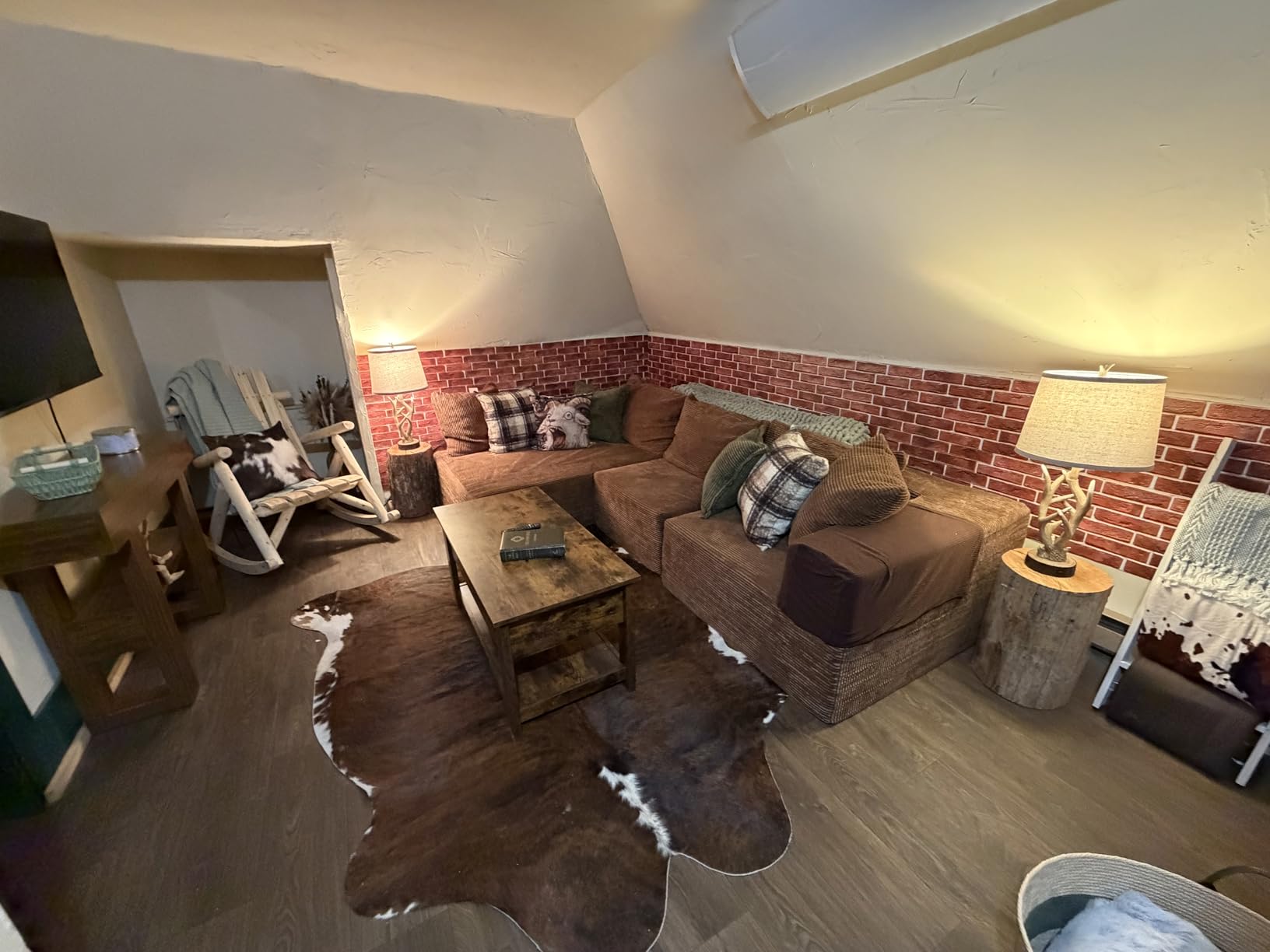 Bissell Featherweight Stick Lightweight Bagless Vacuum with Crevice Tool, 2033, One Size Fits All, Blue - Customer Photo 1