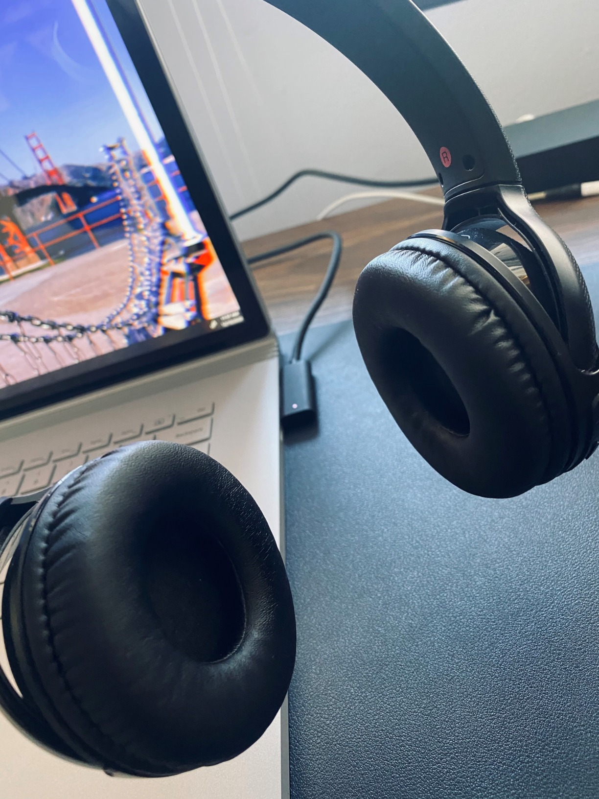 Sony Wireless Headphones WH-CH510: Wireless Bluetooth On-Ear Headset with Mic for Phone-Call, Black - Customer Photo 2