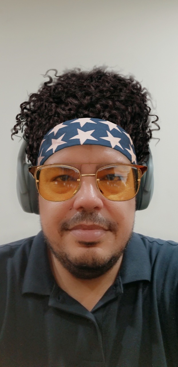 Skullcandy Crusher Evo Wireless Bluetooth Headphones with Multi-Sensory Bass, Noise Isolating Over-Ear Fit, Up to 40 Hours Battery, Microphone for iPhone Android - True Black Customer Review Skullcandy Crusher Evo Wireless Bluetooth Headphones with Multi-Sensory Bass, Noise Isolating Over-Ear Fit, Up to 40 Hours Battery, Microphone for iPhone Android - True Black - Customer Photo 2