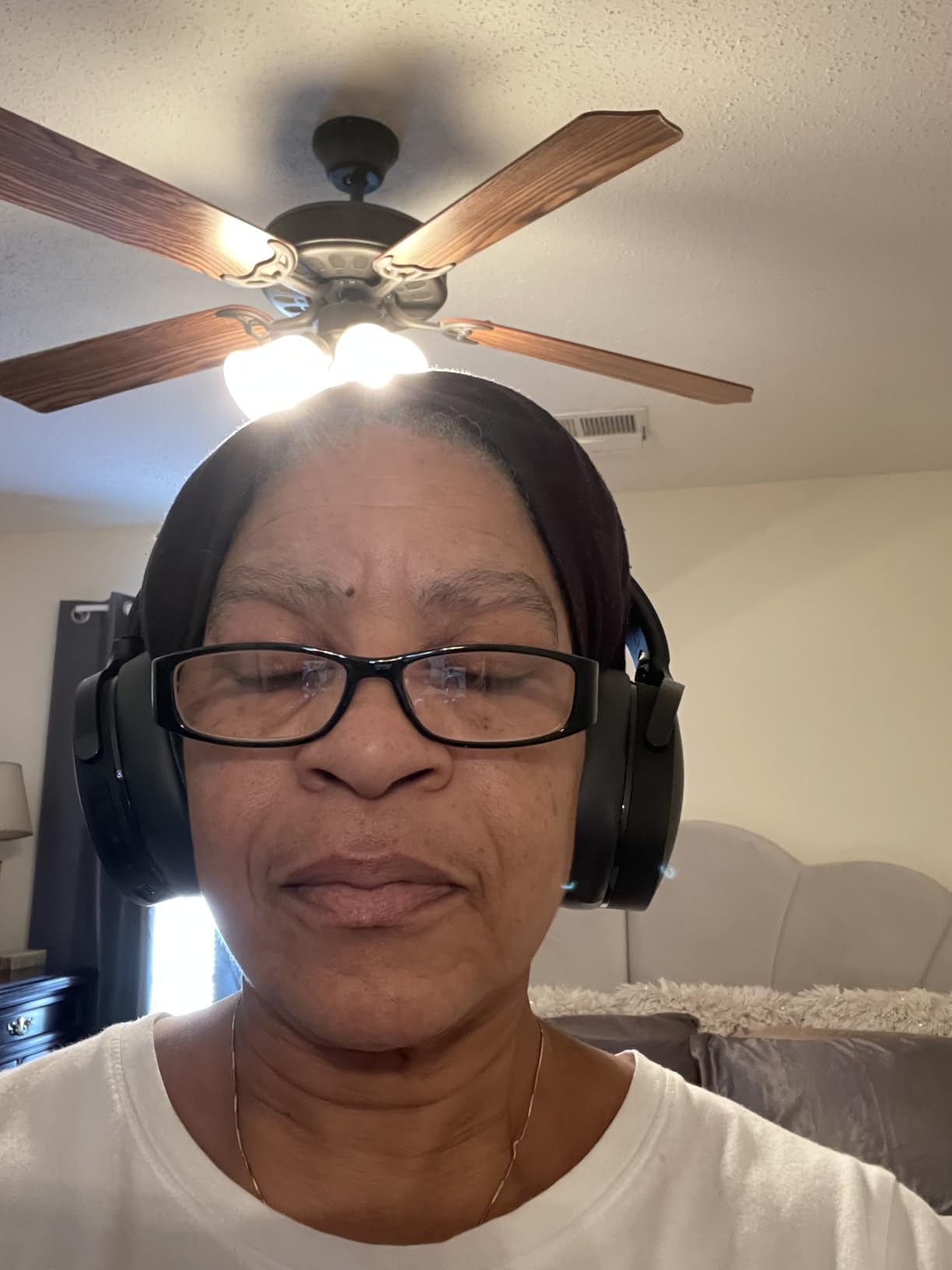 Skullcandy Hesh ANC Wireless Over-Ear Bluetooth Headphones, Active Noise Cancelling, Up to 22 Hrs Battery, Foldable Lightweight Design, Microphone for iPhone Android - True Black Customer Review Skullcandy Hesh ANC Wireless Over-Ear Bluetooth Headphones, Active Noise Cancelling, Up to 22 Hrs Battery, Foldable Lightweight Design, Microphone for iPhone Android - True Black - Customer Photo 2