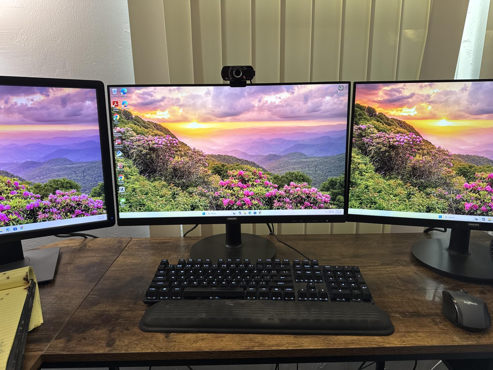 Logitech USB 2.0 G413 SE Full-Size Mechanical Gaming Keyboard - Backlit Keyboard with Tactile Mechanical Switches, Anti-Ghosting, Compatible with Windows, macOS - Black Aluminum - Customer Photo 2