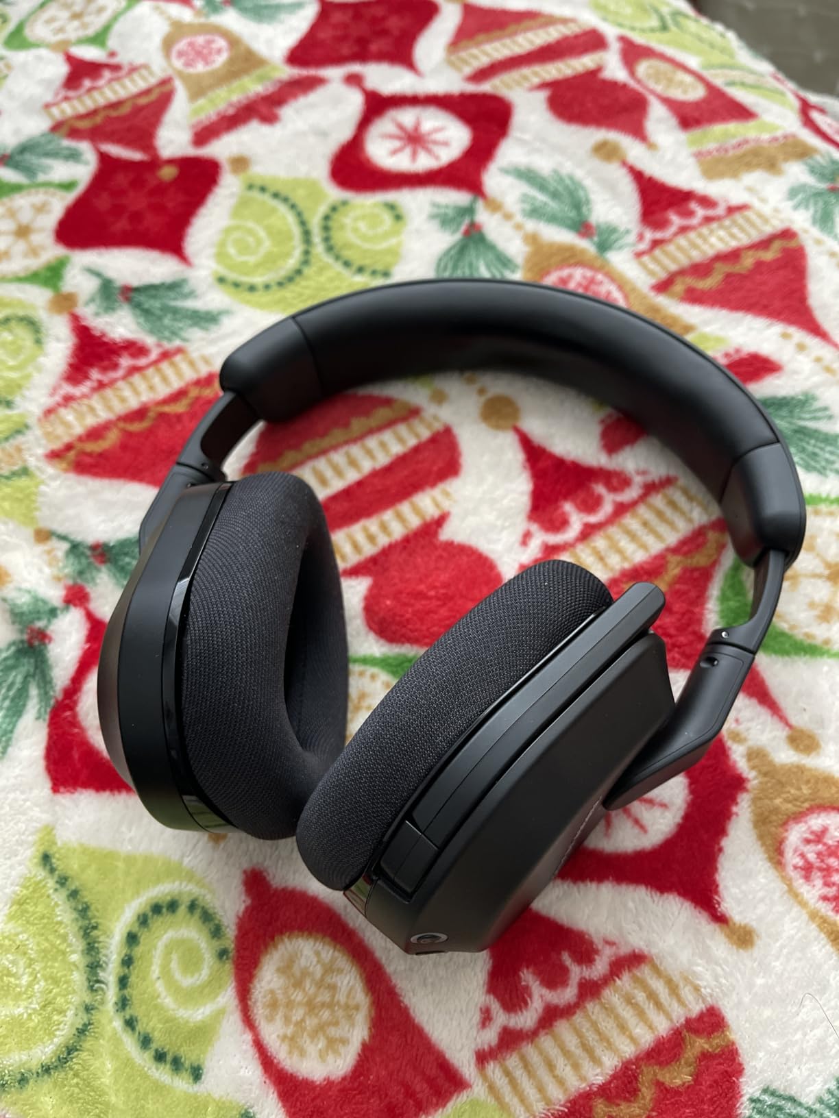 Turtle Beach Stealth 600 Wireless Multiplatform Amplified Gaming Headset for Xbox Series X|S, Xbox One, PC, PS5, PS4, & Mobile – Bluetooth, 80-Hr Battery, Noise-Cancelling Mic – Black - Customer Photo 4