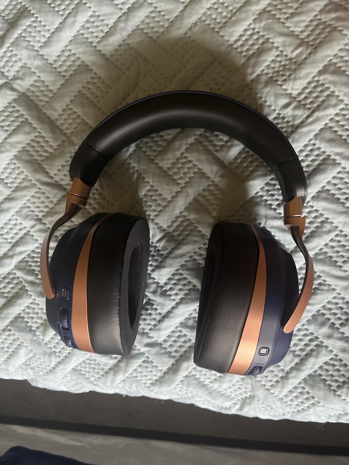 Turtle Beach Stealth 700 Gen 3 Wireless Multiplatform Amplified Gaming Headset for Xbox Series X|S, Xbox One, PC, PS5, Mobile – 60mm Drivers, AI Noise-Cancelling Mic, Bluetooth, 80-Hr Battery – Cobalt - Customer Photo 4