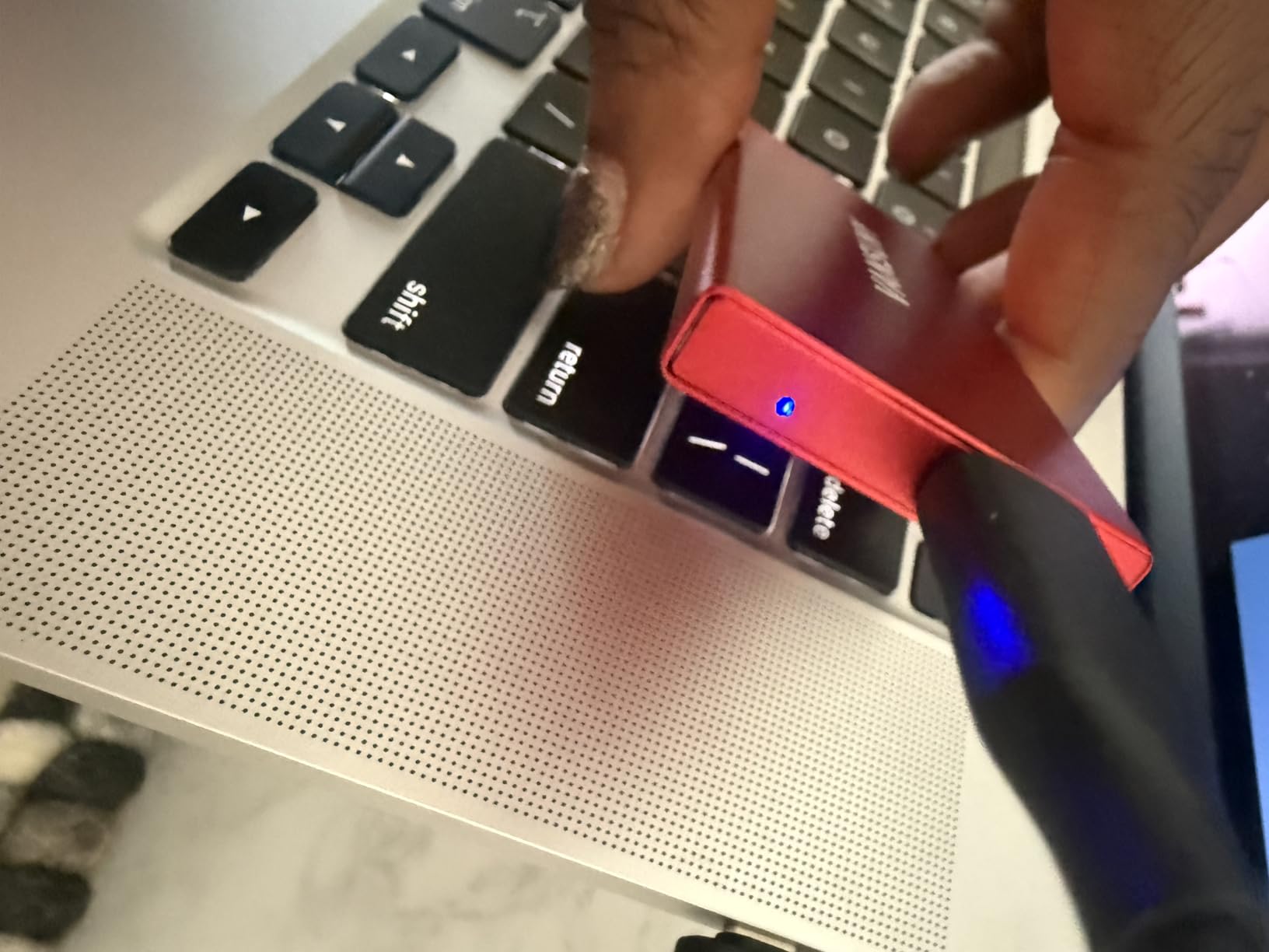 Vansuny 500GB Portable External SSD, USB 3.1 Gen2 450MB/s High-Speed Data Transfer, Metal USB C Mini Portable customer photo 1