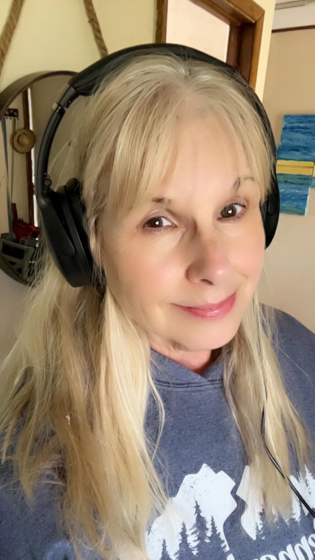 Bose QuietComfort 45 Bluetooth Wireless Noise Cancelling Headphones - Triple Black (Renewed) customer photo 2