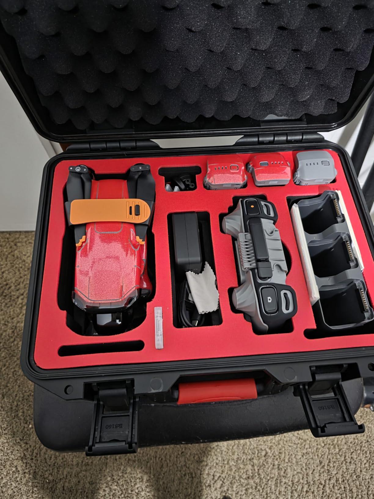 DJI Air 3 (DJI RC-N2), Drone with Medium Tele & Wide-Angle Dual Primary Cameras, 46-Min Max Flight Time, Omnidirectional Obstacle Sensing, 48MP Photos, 4K/60fps HDR, Compliance with FAA Remote ID customer photo 2