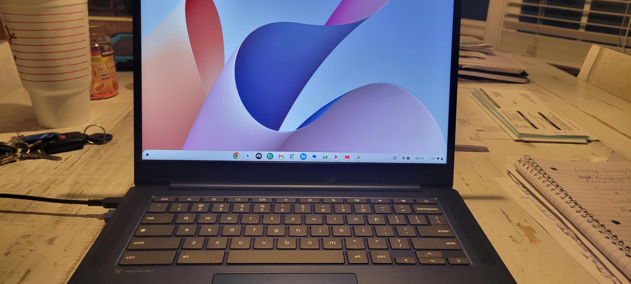 Lenovo Flagship Chromebook, 14'' FHD Touchscreen Slim Thin Light Laptop Computer, 8-Core MediaTek Kompanio 520 Processor, 4GB RAM, 64GB eMMC, WiFi 6, Chrome OS, Abyss Blue customer photo 2