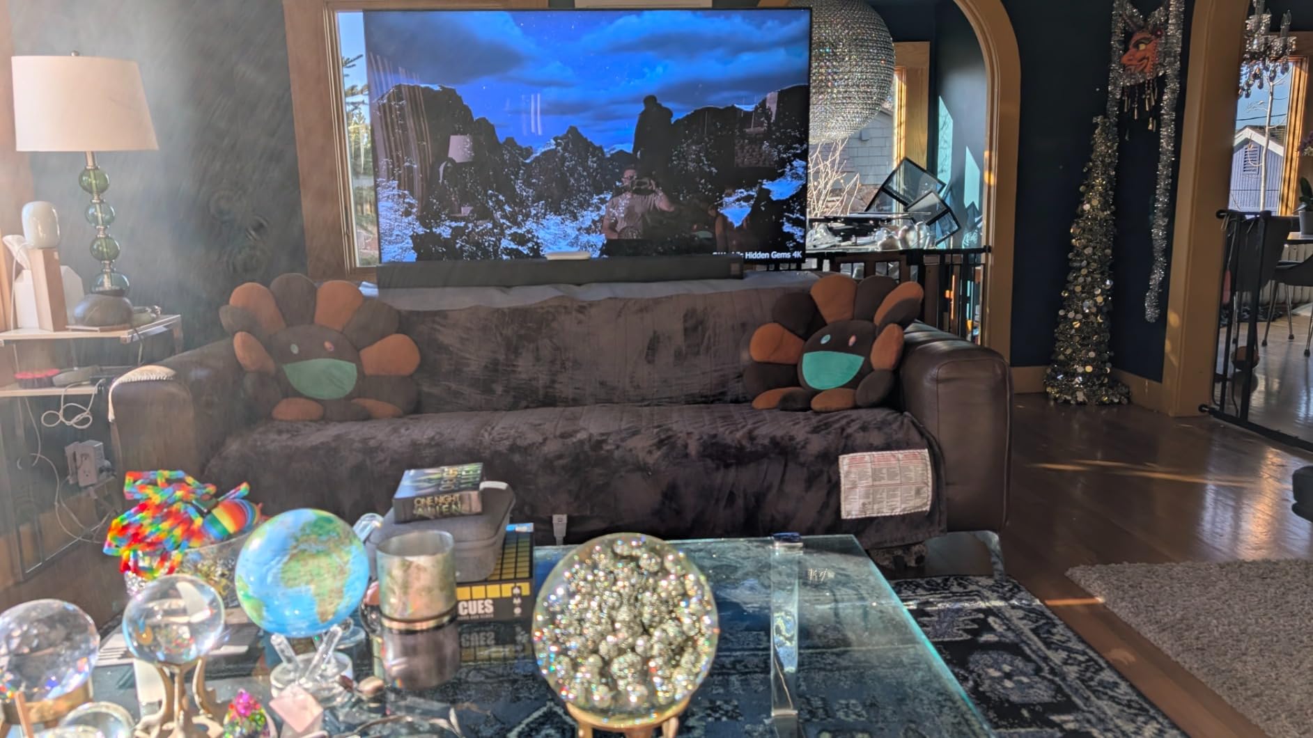85-Inch Class Neo QLED 4K QN90D Series Mini LED, Neo Quantum HDR+ Smart TV w/Dolby Atmos, Object Tracking Sound+, Motion Xcelerator, Real Depth Enhancer Pro, Alexa Built-in (QN85QN90D, 2024) customer photo 2