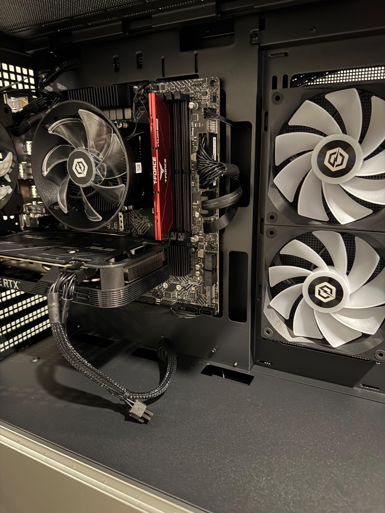 CyberPowerPC Gamer Xtreme VR Gaming PC, Intel Core i5-13400F 2.5GHz, GeForce RTX 4060 8GB, 16GB DDR5, 1TB PCIe Gen4 SSD, WiFi Ready & Windows 11 Home (GXiVR8060A24) customer photo 2