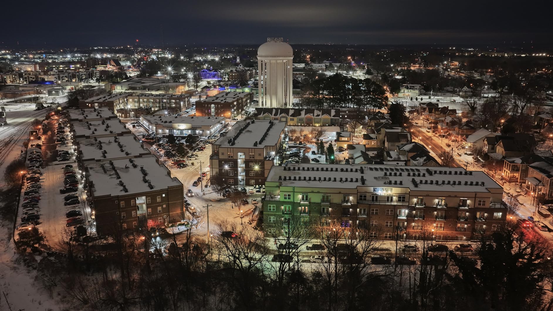 DJI Mavic 4 Pro Drone with DJI RC 2, Flagship Tri-Camera Drone with 100MP 4/3 CMOS Hasselblad Camera, for Professionals, 30km/18.6mi Video Transmission, 51-Min Max Flight Time customer photo 2