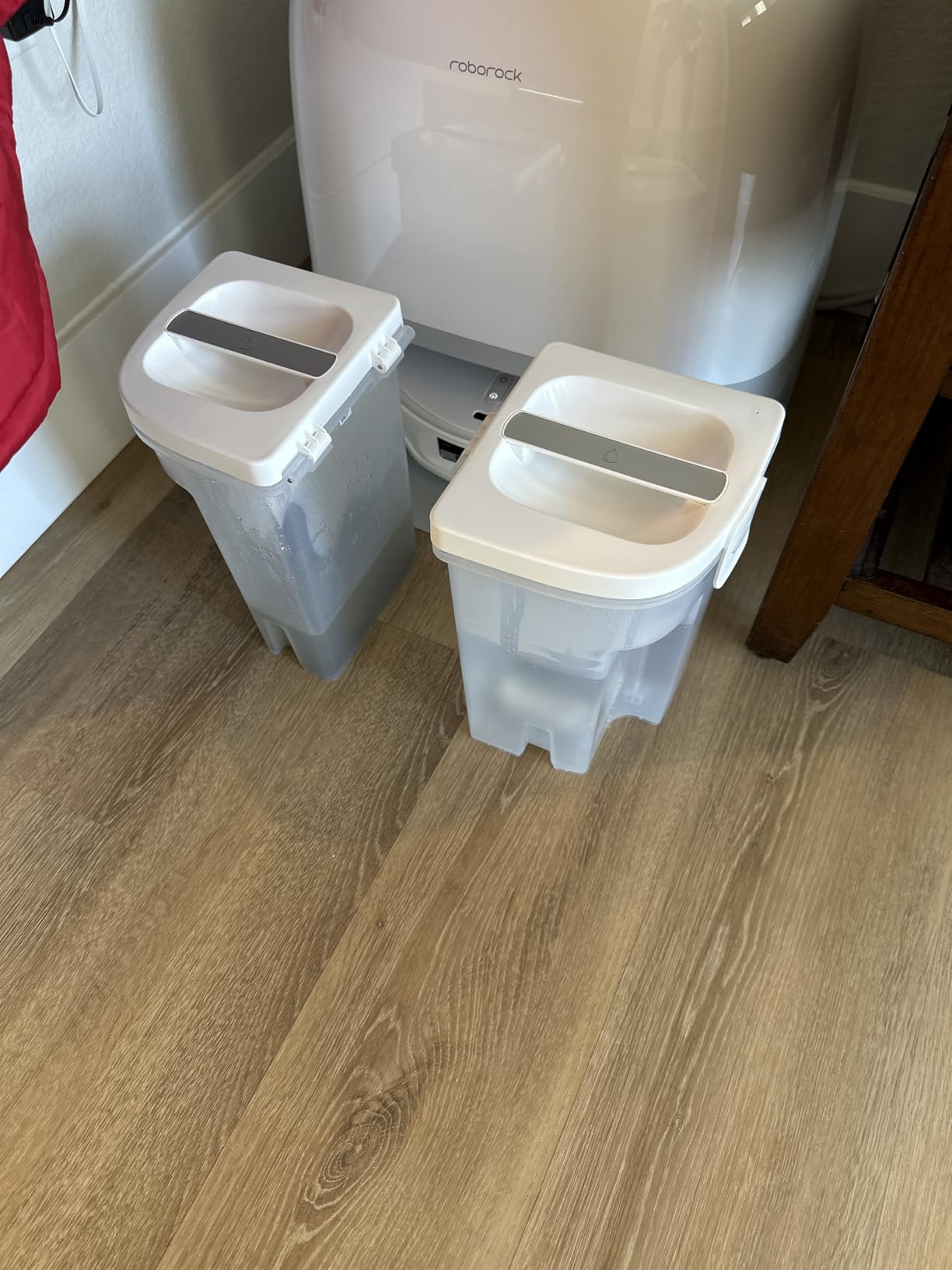 Qrevo CurvX Robot Vacuum and Mop, 22,000Pa Suction, 3.14'' Ultra Slim, Zero-Tangling Design, Reactive AI Obstacle Recognition, AdaptiLift Chassis, Auto Hot Water Mop Washing & Drying customer photo 2