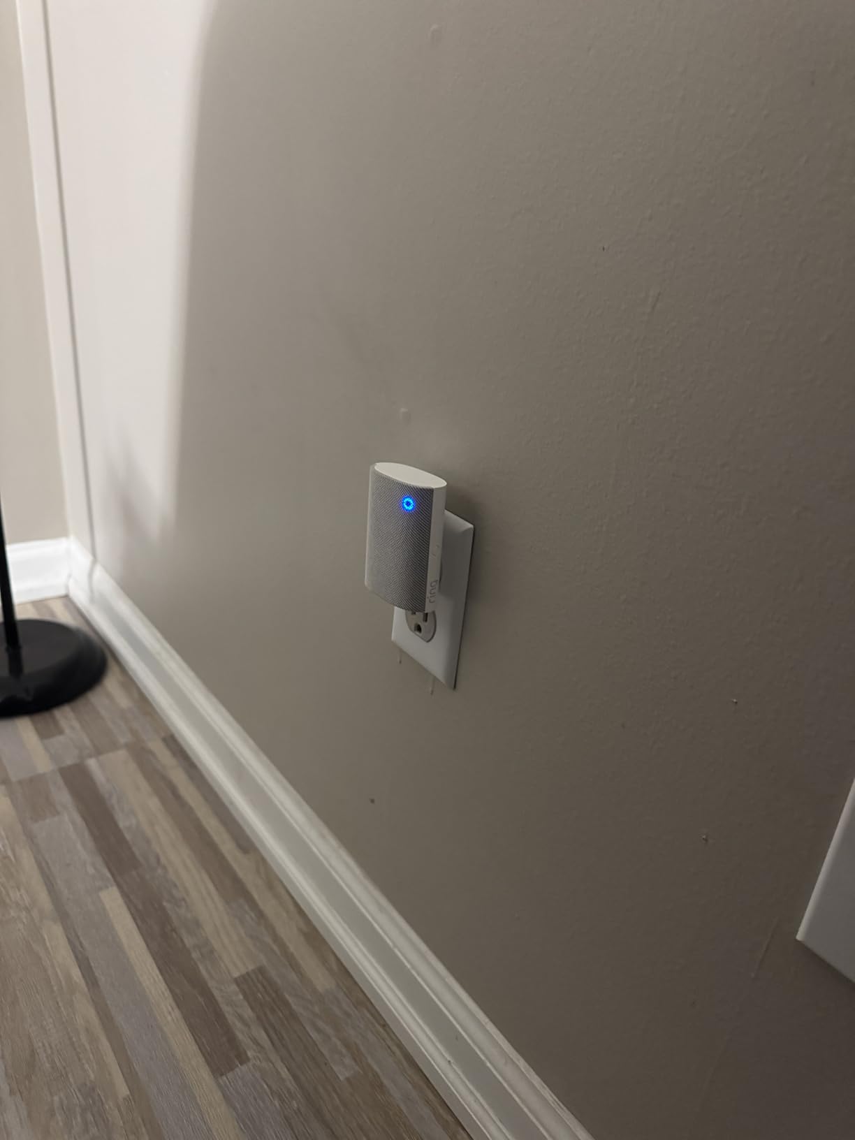 Ring Chime (Newest Model) - Enhanced audio for real-time alerts you can hear from anywhere, easy plug-in setup, simple wifi & Bluetooth connectivity, sleek design, White customer photo 1