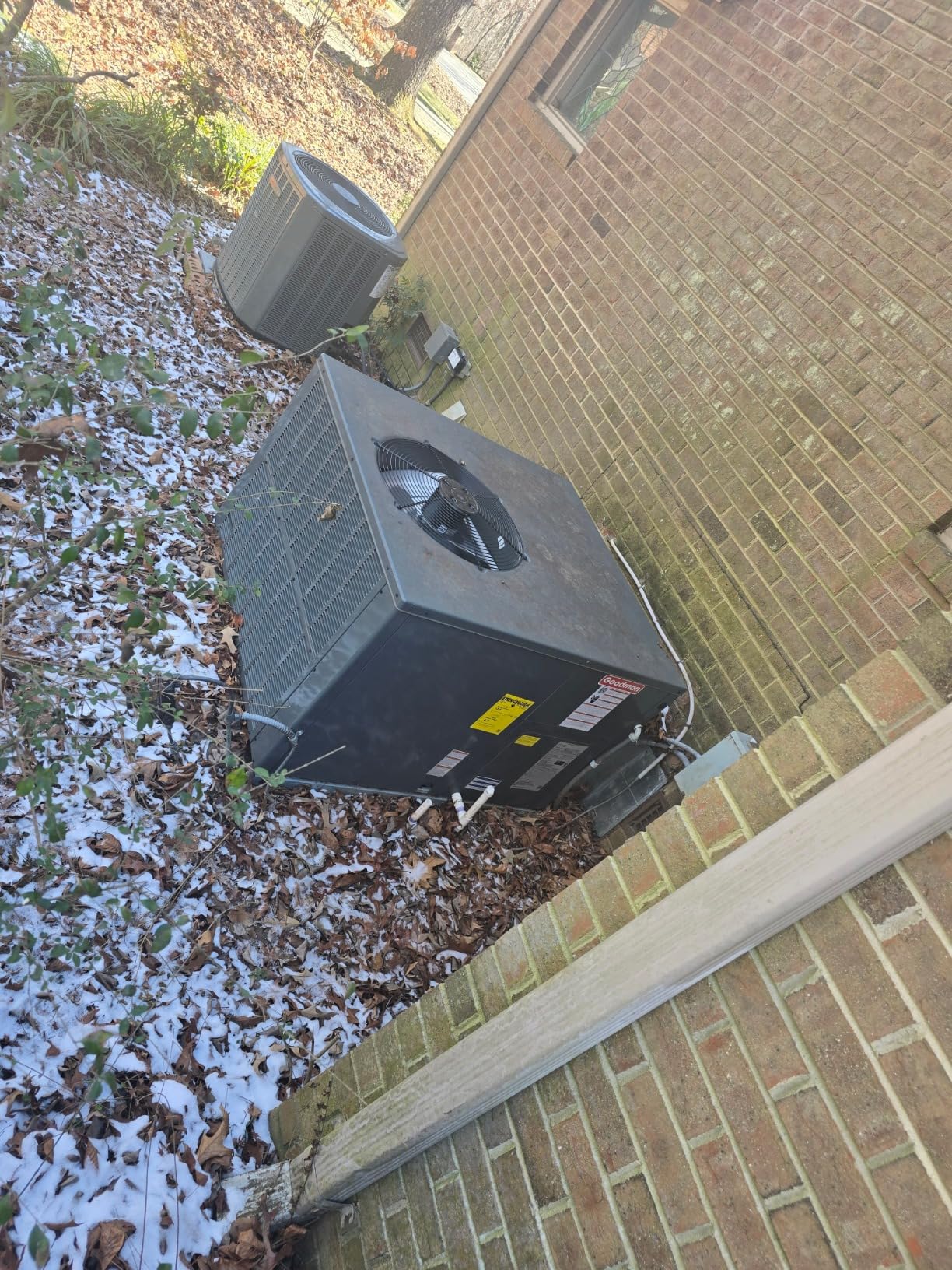 Goodman 3.5 Ton 14 Seer Package Air Conditioner GPC1442H41 customer photo 2