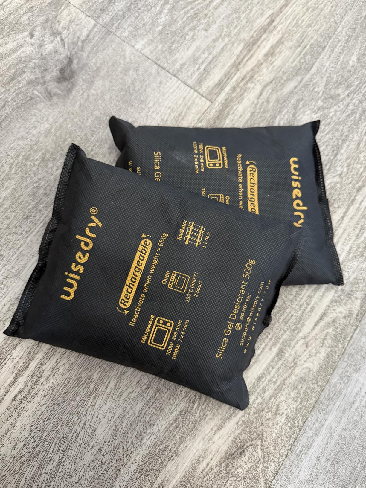 wisedry 2 x 500 Gram Rechargeable Silica Gel Car Dehumidifier customer photo 2