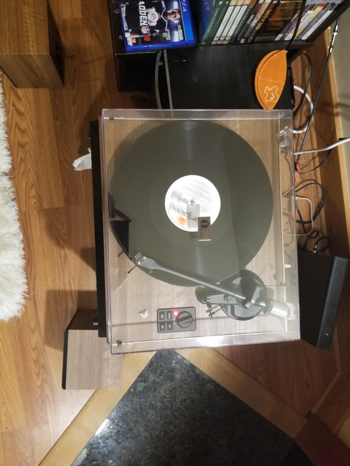 1 BY ONE Bluetooth Turntable HiFi System with 36 Watt Bookshelf Speakers, Patent Designed Vinyl Record Player with Magnetic Cartridge, Wireless Playback and Auto Off (Walnut) customer photo 2