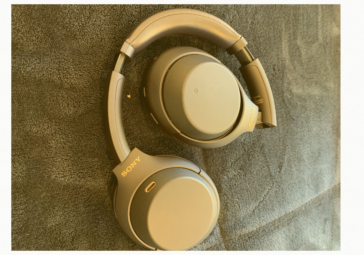 Sony WH-1000XM4 Wireless Premium Noise Canceling Overhead Headphones customer photo 1