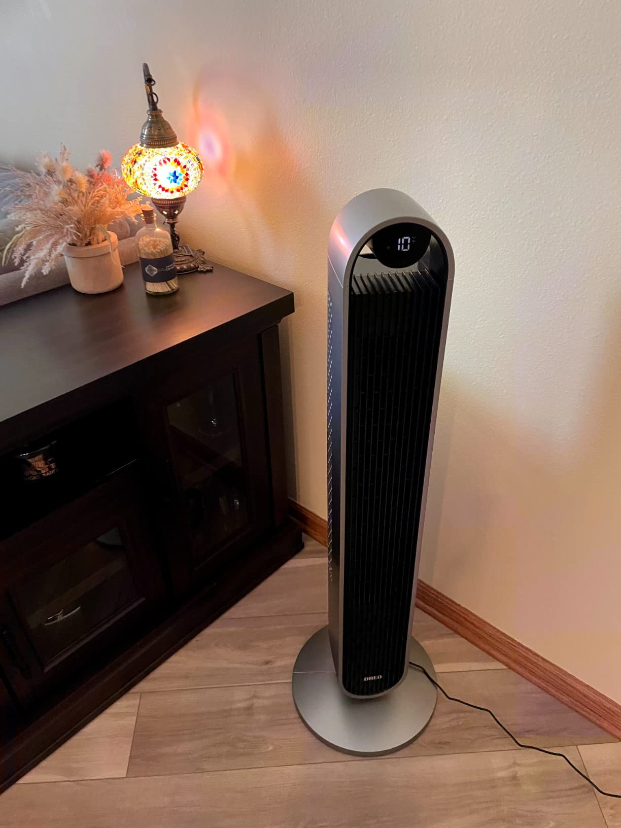 Tower Fan for Bedroom, 42 Inch 120° Oscillating Fan, 20dB Quiet DC Motor, 28ft/s Velocity Bladeless Standing Fan with 12 Speeds, 4 Modes, 12H Timer Cooling Fans for Home, Living Room customer photo 1