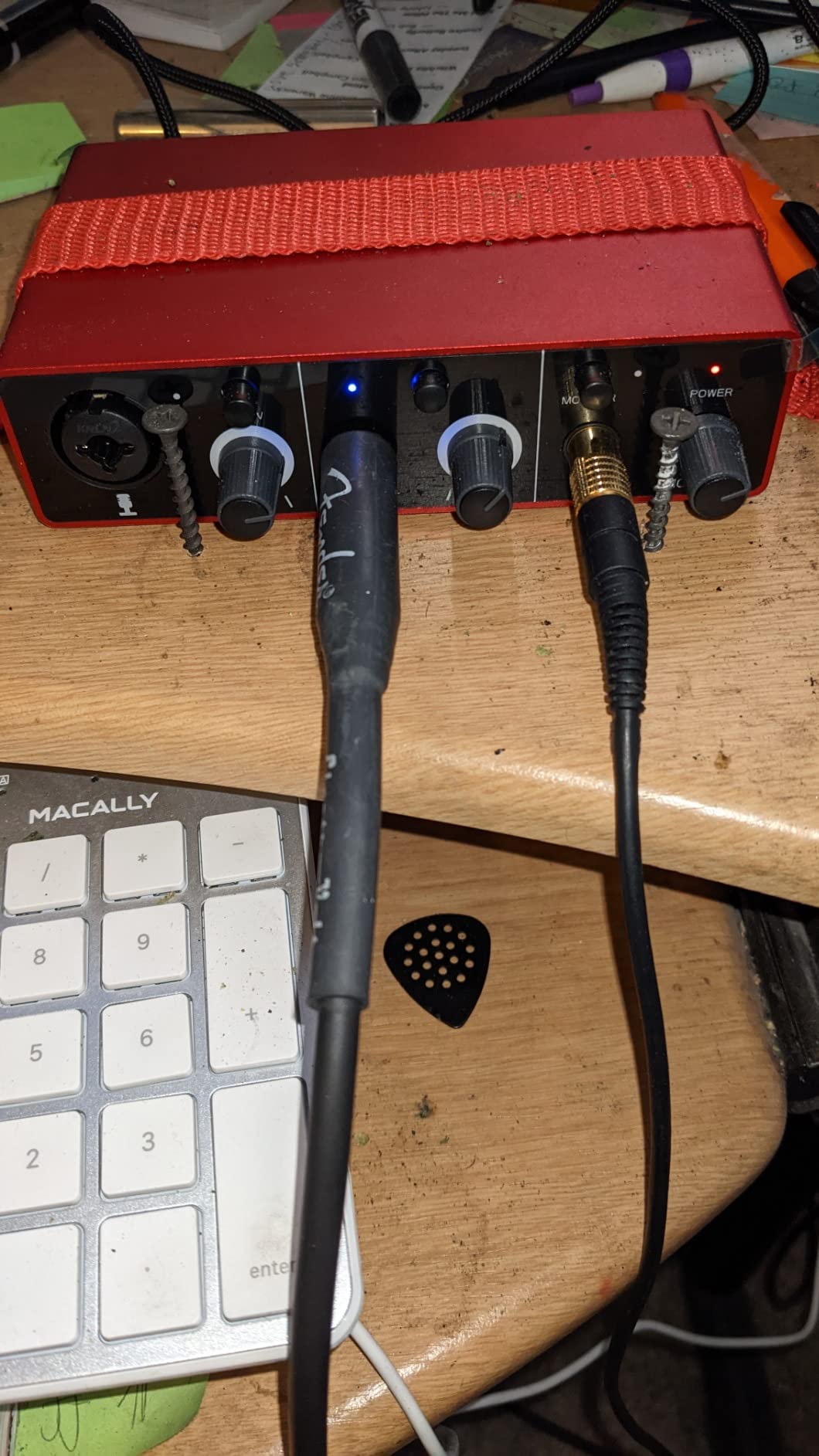 Wrugste USB Audio Interface Solo(24Bit/192kHz)+48V Phantom Power for Computer Recording Podcasting and Streaming Plug and Play Noise-Free Wrugste XLR Audio Interface for PC No Software Included customer photo 2