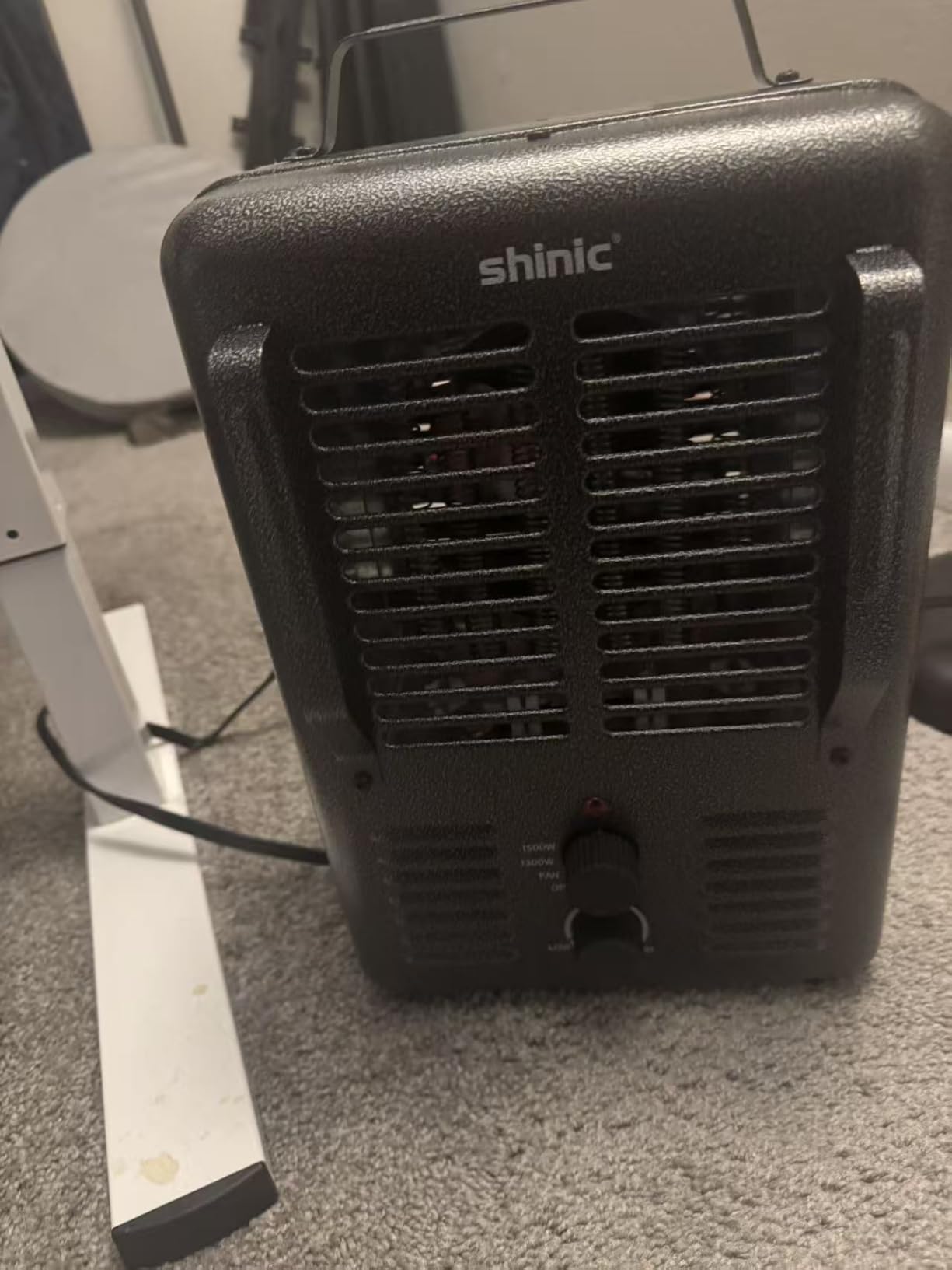 Shinic Space Heater,1500W Milkhouse Heater with Thermostat, Stay Cool Durable Metal Housing, Overheat protection, 3-Prong Plug, Tip-Over Auto Shut Off, Utility Heater for Garage, Bedroom, Greenhouse customer photo 1