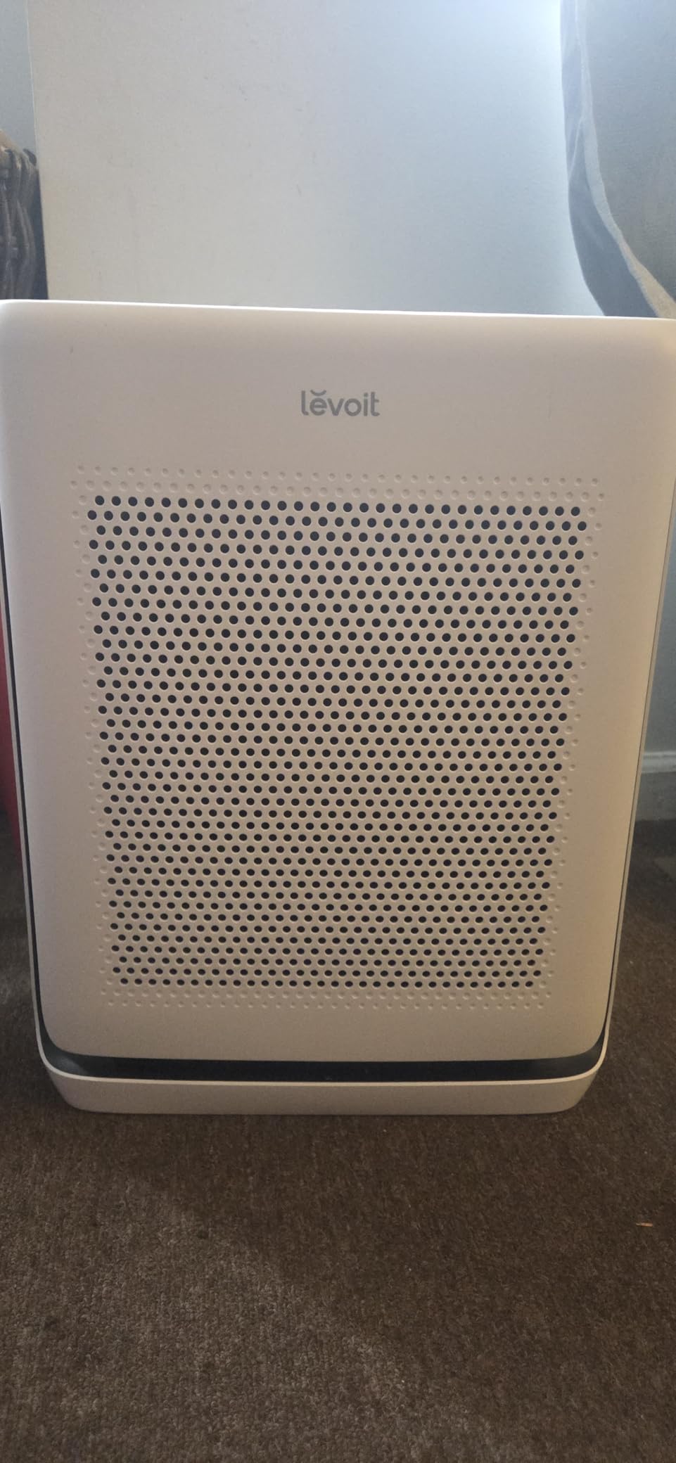 LEVOIT Air Purifiers for Home Large Room Up to 1875 Ft² with Washable Pre-Filter, AHAM VERIFIED, Air Quality Monitor, HEPA Sleep Mode for Allergies, Pet Hair in Bedroom, Vital 200S-P, White customer photo 1
