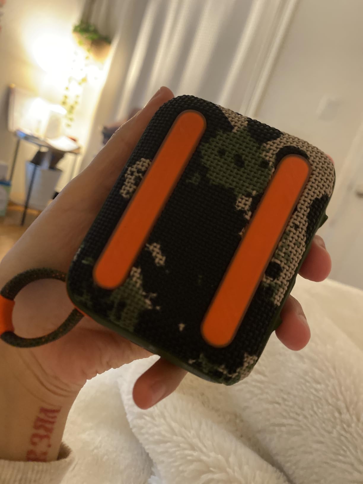 JBL Go 4 - Ultra-Portable, Waterproof and Dustproof Bluetooth Speaker, Big JBL Pro Sound with Punchy bass, 7-Hour Built-in Battery, Made in Part with Recycled Materials (Blue) customer photo 2