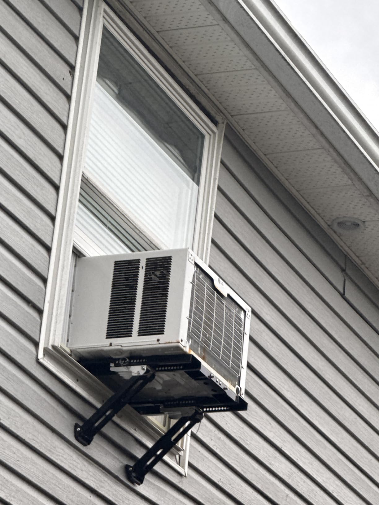 Marudina Adjustable Window AC Bracket, Quick Installation in 3minutes Without Drilling, Upgraded Extra Large Adjustment Range, Air Conditioner Support Bracket No Drill w/ Max Load Capacity of 220 lbs customer photo 2