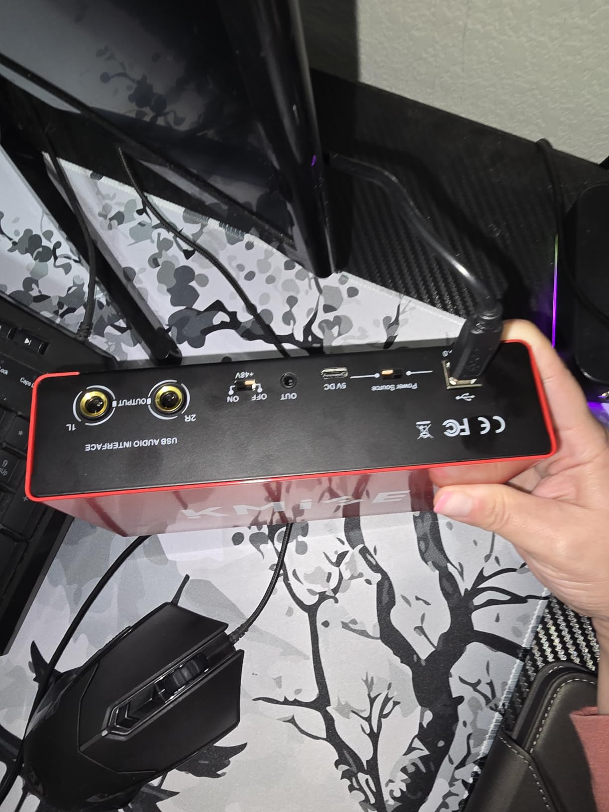 Kmise USB Audio Interface, Computer Recording Audio Interfaces with 48V Phantom Power for Recording, Studio Quality Sound, Compatible with Guitarists, Vocalists, Podcasters (USB 3.0 Type-A) customer photo 2