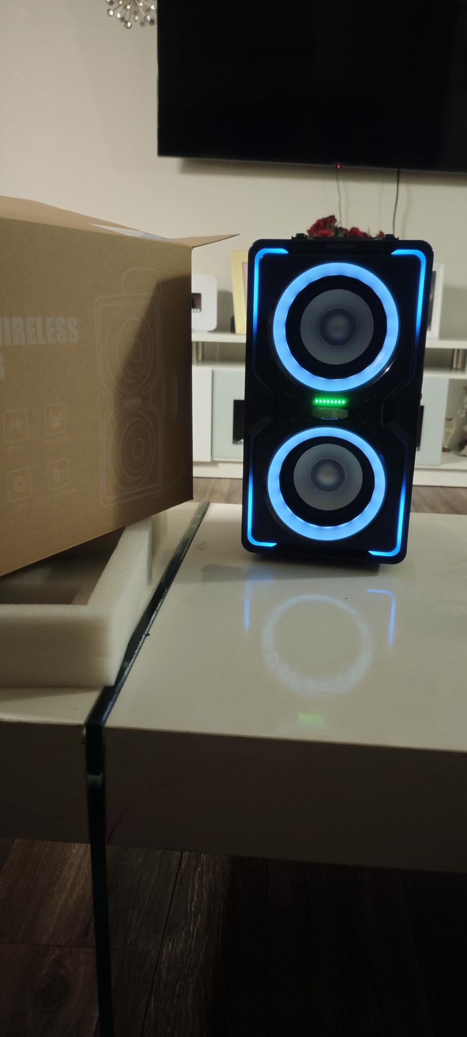 Hotlemon Large Bluetooth Speaker: 240W Peak Powerful Loud Sound with Deep Bass, 15H Playtime, Fast Charge, TWS, Portable Wireless Speakers for Outdoor, Party, Beach, Backyard, Home, Outside (Black) customer photo 1