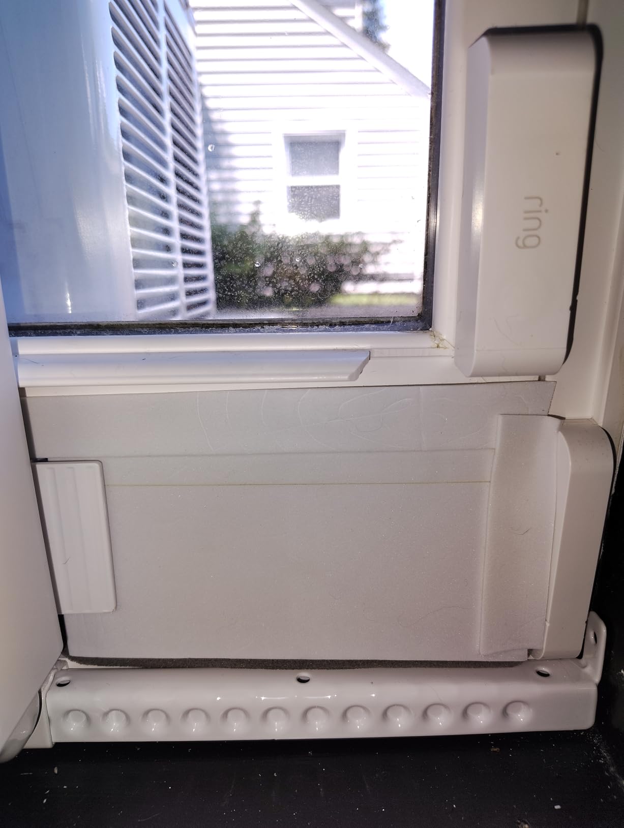 Midea 12,000 BTU U-Shaped Smart Inverter Window Air Conditioner - Cools 550 Sq Ft, Ultra Quiet with Open Window Flexibility - 35% Energy Savings customer photo 1
