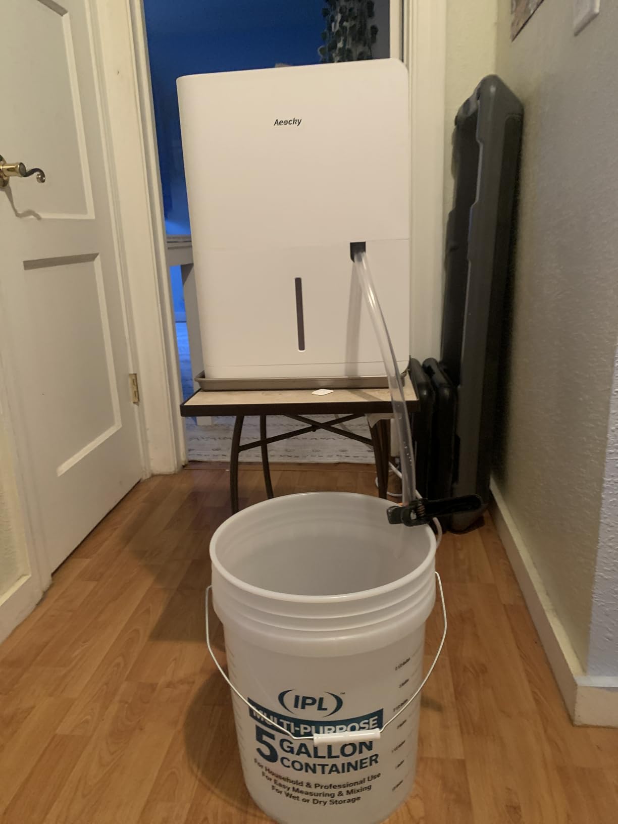 AEOCKY 50 Pint/Day Compressor Dehumidifier, 3500Sq.Ft for Basement, Home, Bedroom, Bathroom, with Drain Hose, Intelligent Humidistat, Quiet customer photo 2