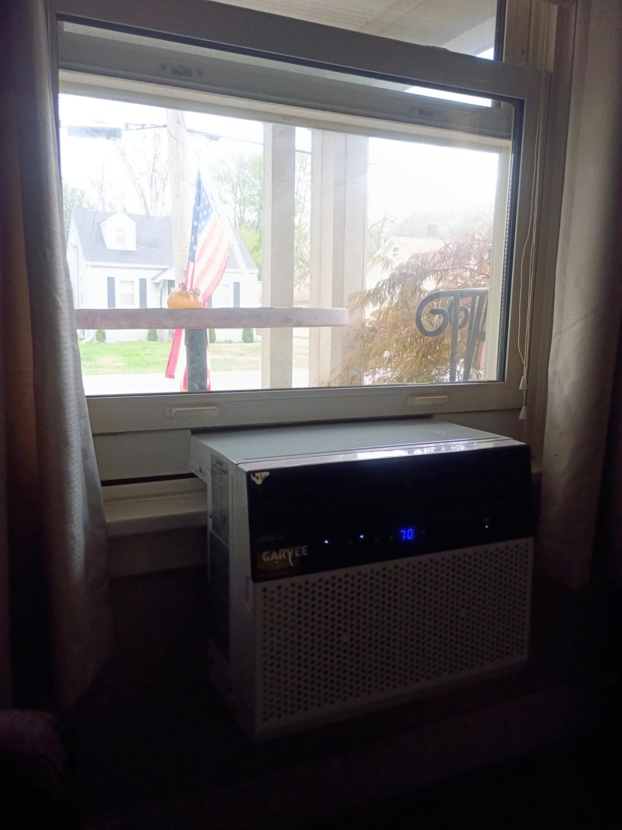 Garvee 6000 BTU U-Shaped Window Air Conditioner, Cools Up to 269 Sq.Ft., Ultra Quiet Operation, Energy Efficient, Includes Remote Control, White customer photo 1