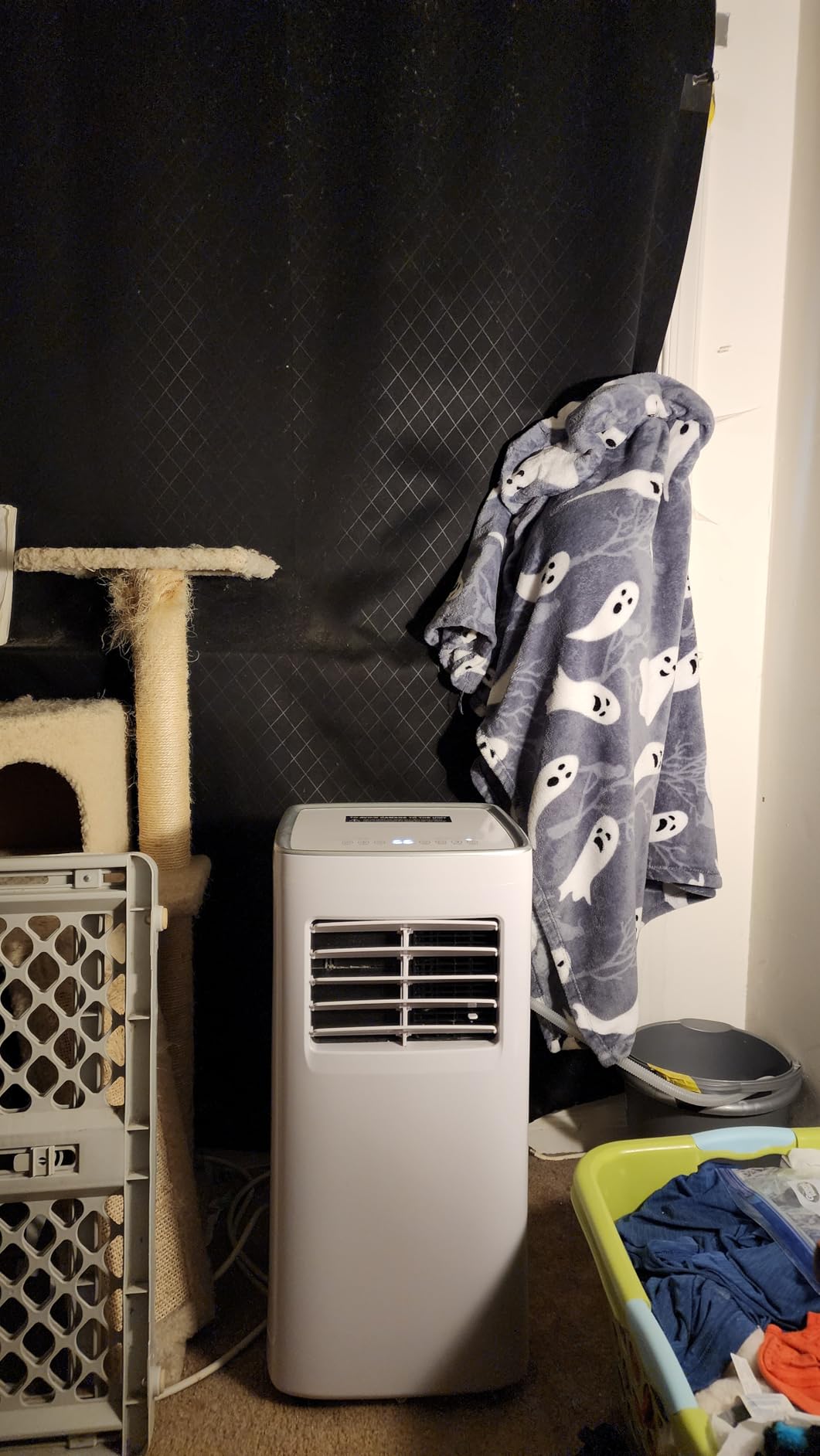 12,000 BTU Portable Air Conditioner, 3-in-1 AC Unit with Dehumidifier & Fan Mode, Quiet Operation for Bedroom, Cools up to 550 sq.ft, 24-Hour Timer, Remote & Window Installation Kit Included customer photo 1