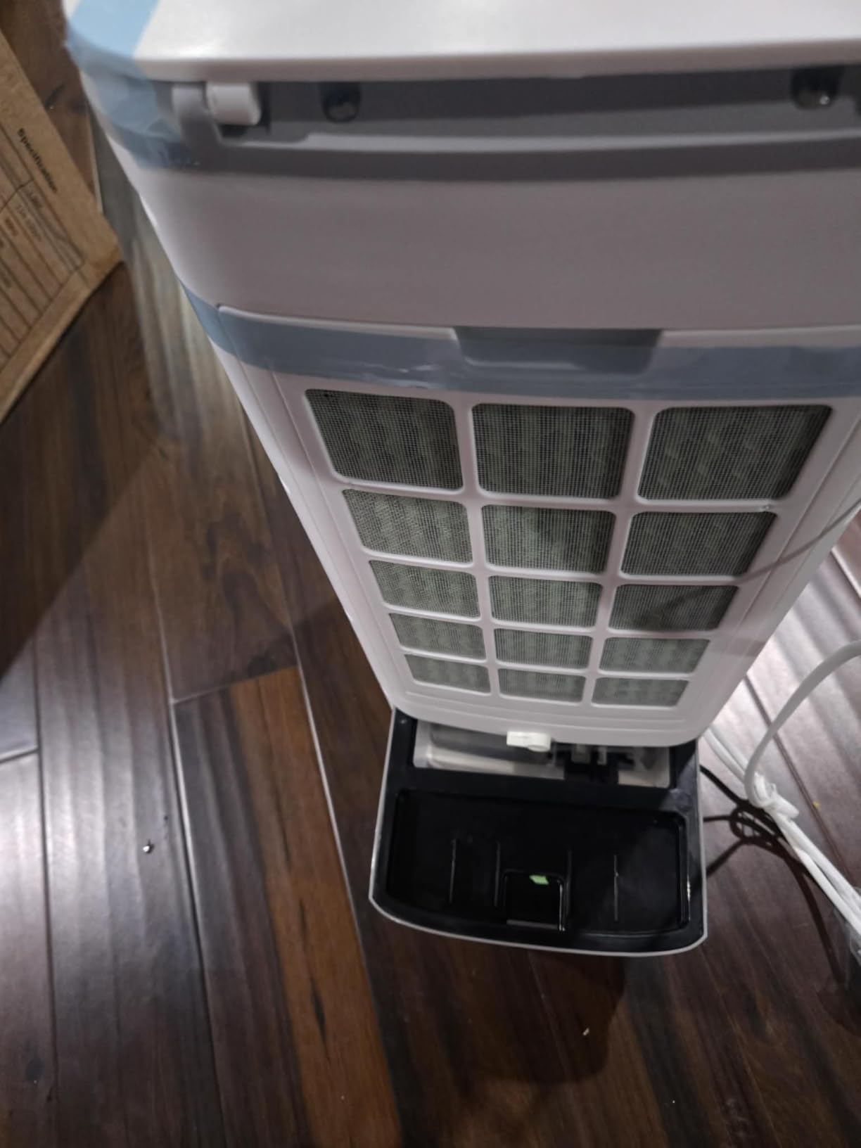 Windowless Portable Air Conditioner, 3-In-1 Evaporative Air Cooler for Room No Window Needed, 4 Ice Packs, 7H Timer, 70° Oscillation Swamp Cooler Fan, Ventless Portable Ac Unit for Office White customer photo 1