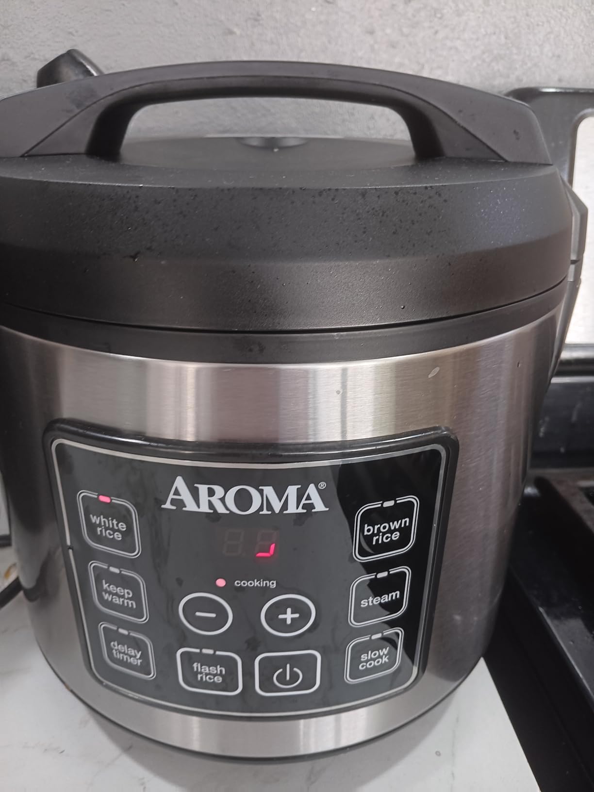 Aroma Housewares 20 Cup Cooked (10 cup uncooked) Digital Rice Cooker, Slow Cooker, Food Steamer, SS Exterior (ARC-150SB), Black customer photo 2