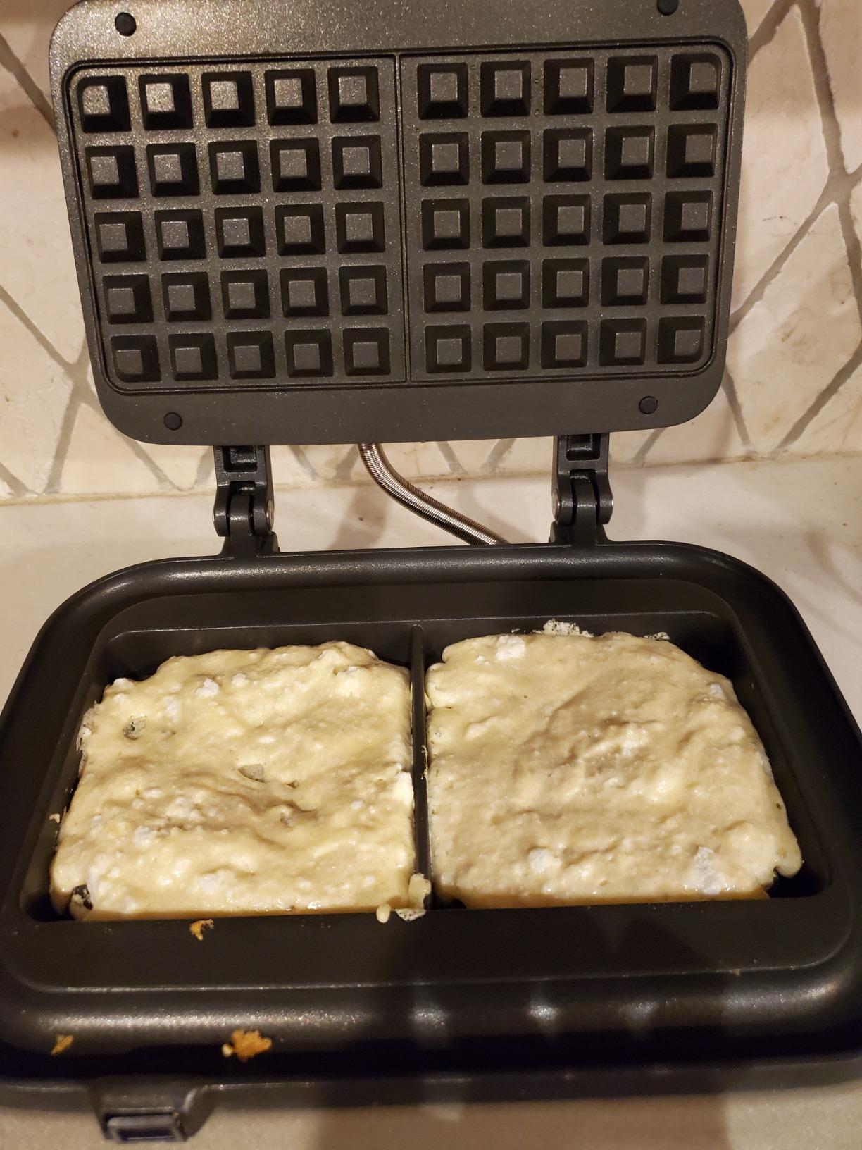 Breville the Smart Waffle Pro 2 Slice Waffle Maker, BWM620XL, Brushed Stainless Steel customer photo 2
