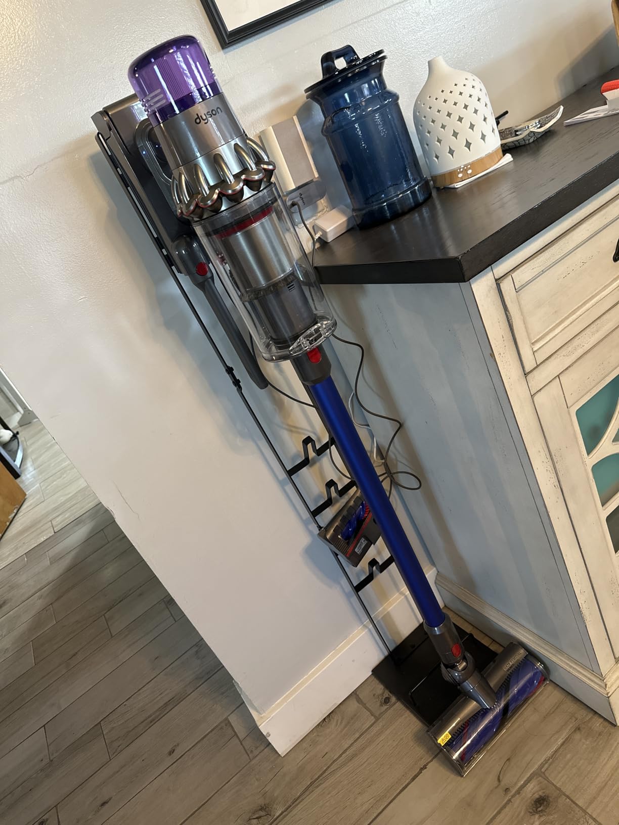 Dyson V11 Origin Cordless Vacuum, 185AW customer photo 1