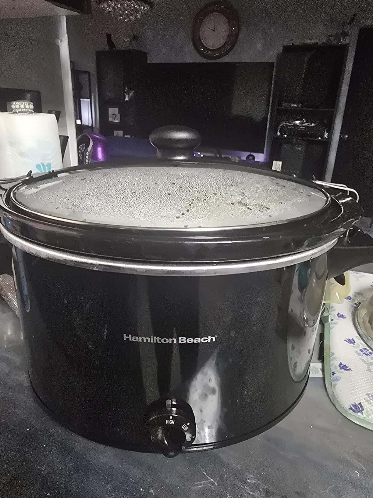 Hamilton Beach Slow Cooker, Extra Large 10 Quart, Stay or Go Portable With Lid Lock, Dishwasher Safe Crock, Black (33195) customer photo 1