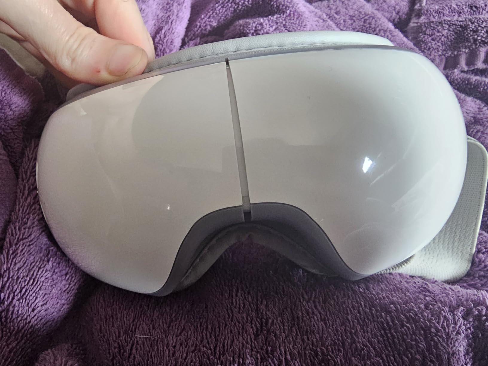 RENPHO Fathers Day Dad Gifts, Eye Massager with Heat, FSA Eligible HSA, Eye Mask for Head Tension, Birthday Gifts for Men Women Mom Husband, Sleep Mask for Eye Strain and Dry Eyes, Eyeris 1 customer photo 1