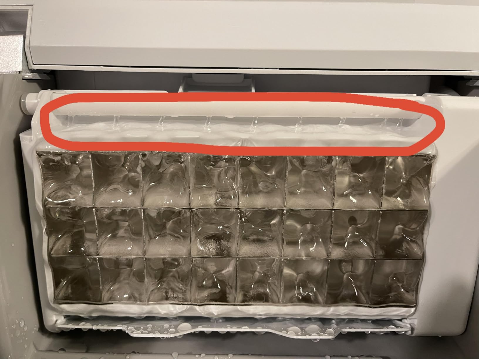 Frigidaire Ice Maker EFIC452, Countertop Stainless Steel Ice Maker with Transparent Window, Clear Ice Cube Maker with 40 lbs. Capacity, Ice Maker Machine - 14.8