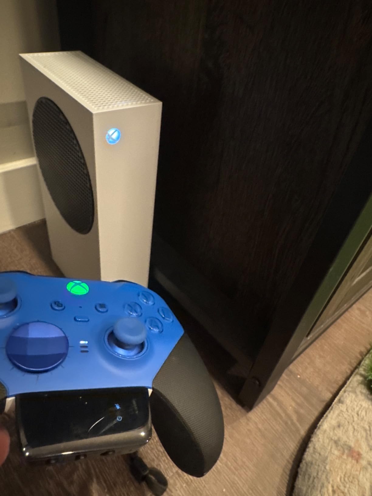 Xbox Series S - Fortnite & Rocket League Bundle customer photo 1