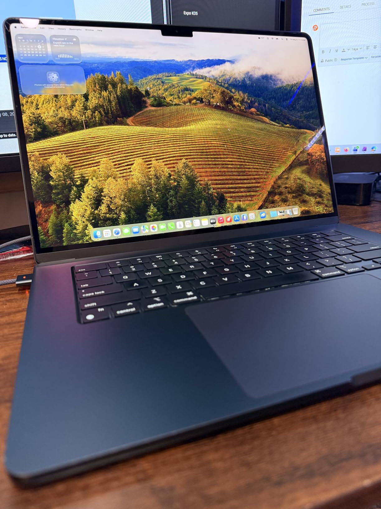 2023 Apple MacBook Air with Apple M2 Chip with 8-Core CPU/10-Core GPU (15-inch, 8GB RAM, 512GB SSD Storage) (QWERTY English) Midnight (Renewed) customer photo 2