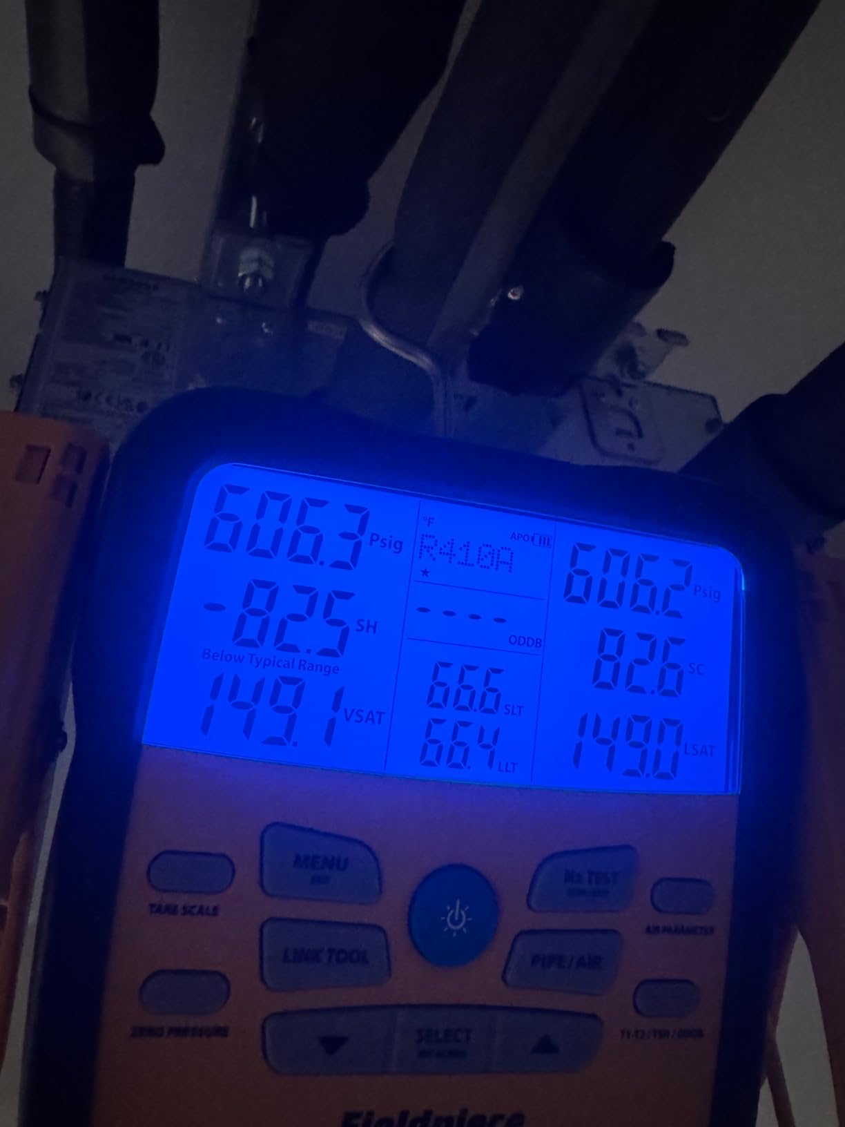 Fieldpiece SM482V Wireless 4-Port SMAN Refrigerant Manifold with Vacuum Gauge – Air Conditioning/Refrigerant Digital Gauges for HVAC & Refrigeration customer photo 2