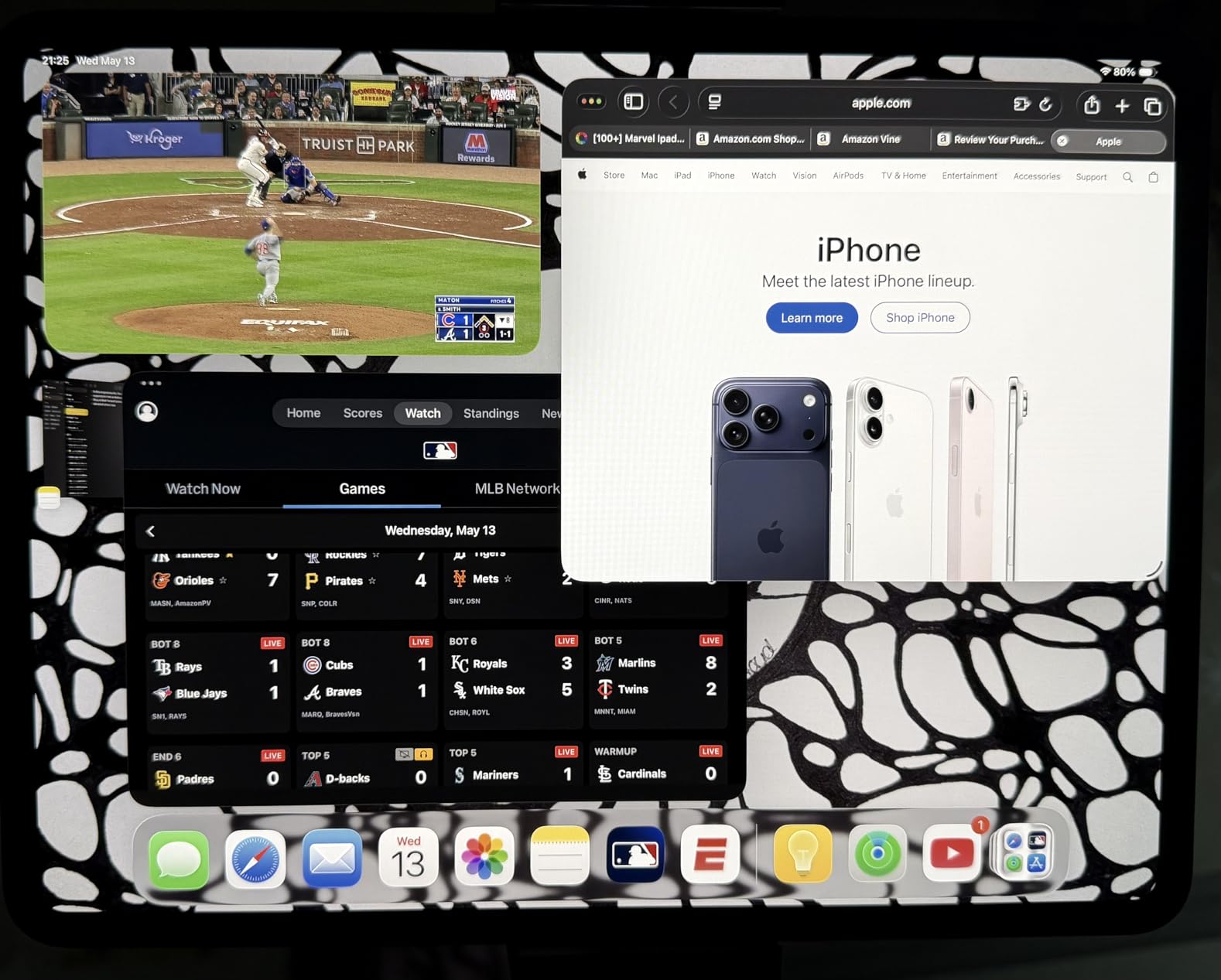Apple iPad Pro 13-inch (M5): Ultra Retina XDR Display, 256GB, Landscape 12MP Front Camera/12MP Back Camera, LiDAR Scanner, Wi-Fi 7 with Apple N1, Face ID, All-Day Battery Life - Space Black customer photo 1