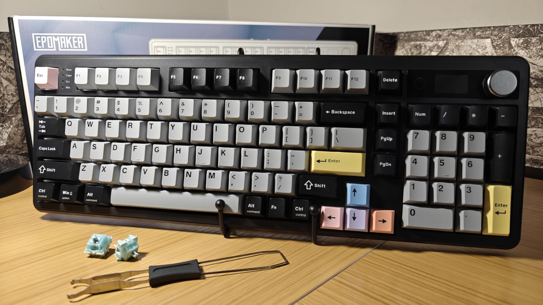 Epomaker TH99 PRO 96% Mechanical Keyboard with Screen & Knob, 10000mAh, 2.4Ghz/BT, Hot Swap, Custom Driver, RGB Backlight, PBT Keycap, Wireless Gaming Keyboard for PC/Mac customer photo 1