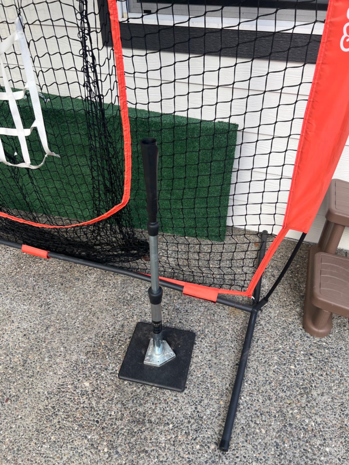 Tanner Tee The Original Batting Tee - Adjustable Pro Hitting Tee for Baseball & Softball, Steel Shaft, Composite Base, Hand-Rolled Rubber Top, 26