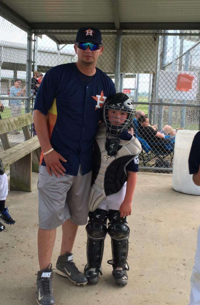 Easton | E100G TEAM EQUIPMENT DUFFLE BAG | Baseball & Fastpitch Softball | Black customer photo 1