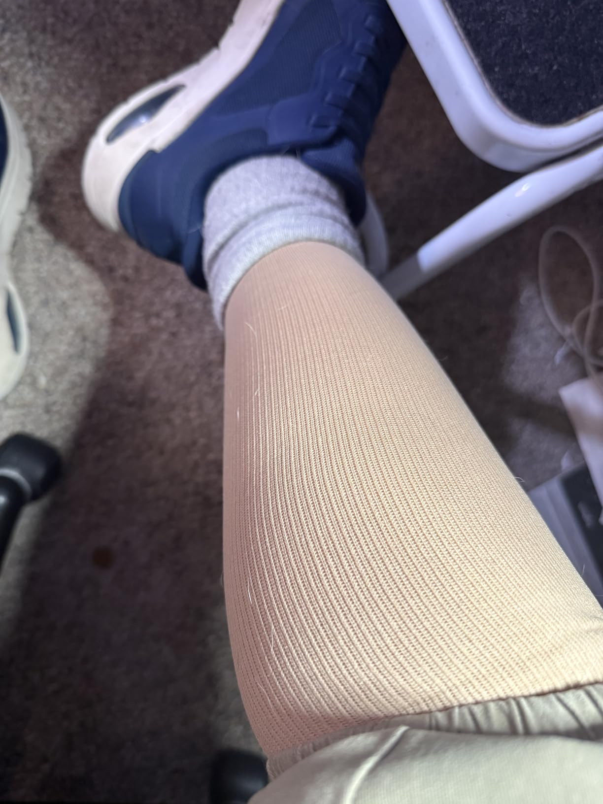 Run Forever Calf Compression Sleeves for Men and Women - Leg Compression Sleeve - Footless Compression Socks for runners customer photo 1
